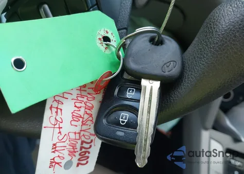 2019 Hyundai Elantra Sel из США, поврежденный, VIN KMHD84LF5KU765942